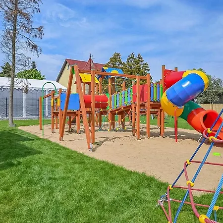 2 Bedroom Gorgeous In Poland