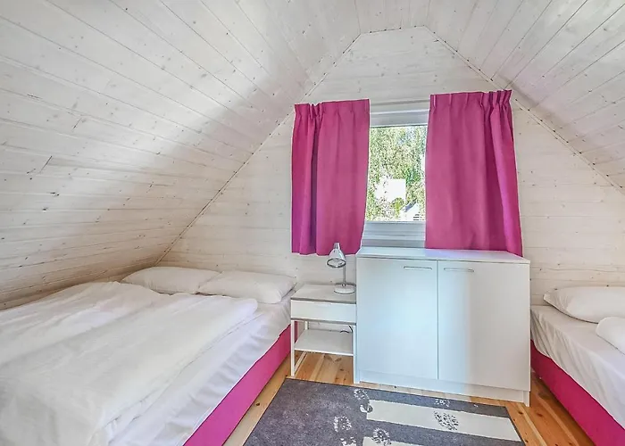 Сasa de vacaciones 2 Bedroom Gorgeous In *