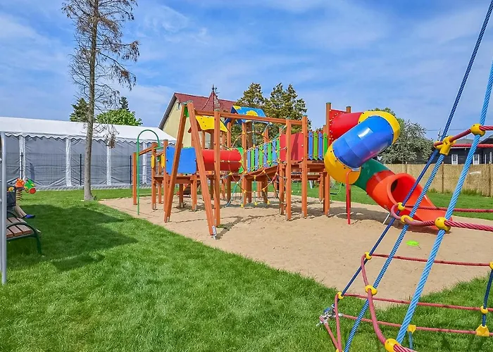 2 Bedroom Gorgeous In Sianożęty